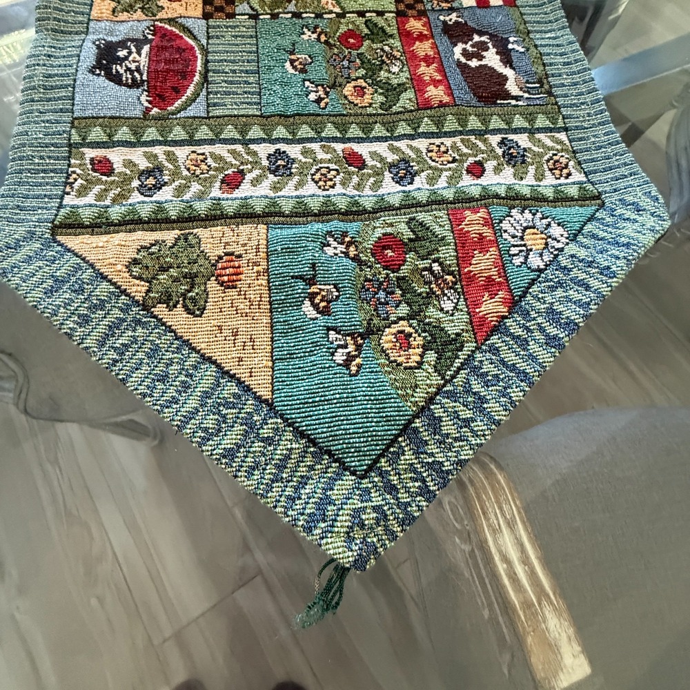 Vintage‎ 12" X 67" Table Runner Farm Floral Cat America Barn Cow Apples Rooster - Picture 6 of 13